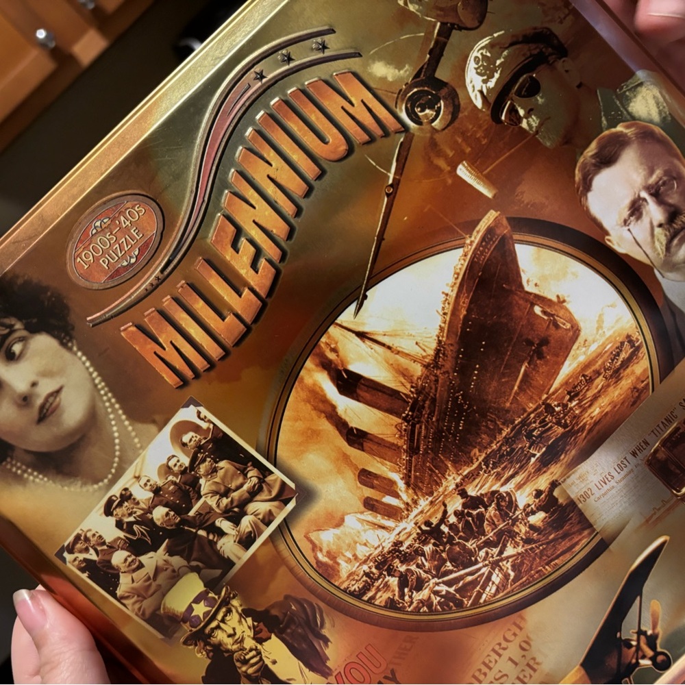 Millennium Puzzle: 1900s - 40s; 1000 Piece Special Tin Edition
